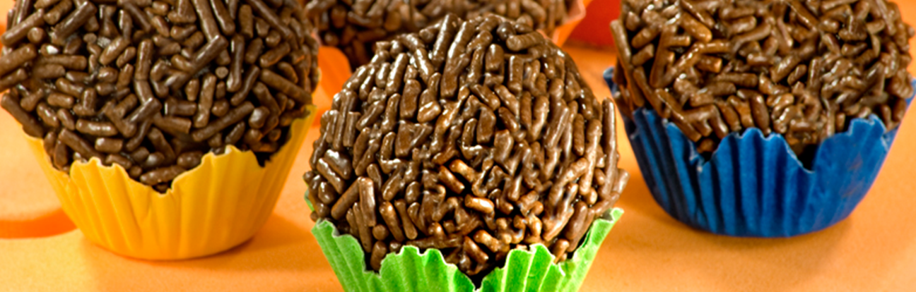 Brigadeiro com Biscoito Adria