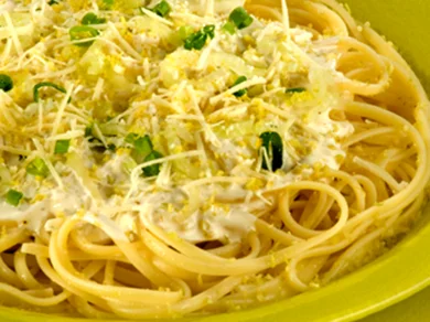 Bavette ao Molho de Lima-da-Pérsia com Erva-Doce Grano Duro Adria