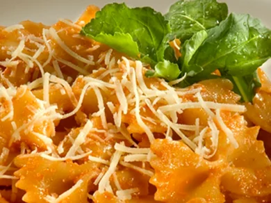 Farfalle  ao Pesto de Tomate Seco com Rúcula Grano Duro Adria