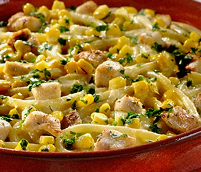 Furado ao Molho de Milho com Frango Adria