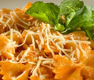 Gravata ao Pesto de Tomate Seco com Rúcula Adria
