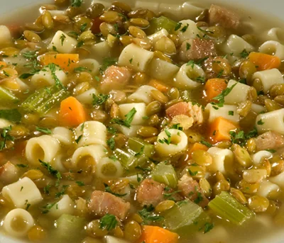 Sopa de Lentilha com Gengibre