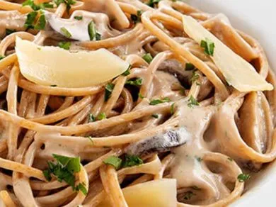 Espaguete com Shitake ao Balsâmico