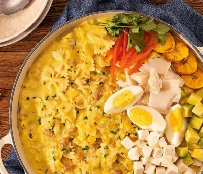 Sopa equatoriana de bacalhau e legumes
